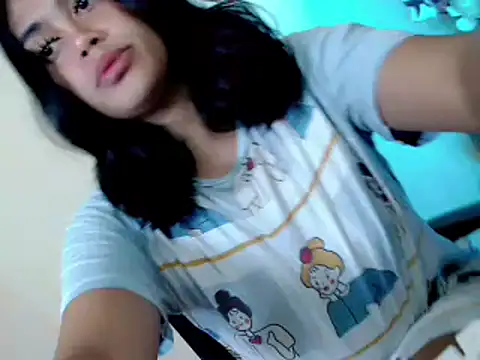 sassysiren28 online show from 02.23.26