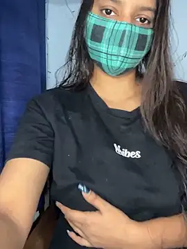 Cute Marina online show from 11.14.25