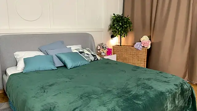 Adele Shy online show from 11.29.25