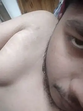 niiksvinz online show from 12.23.25