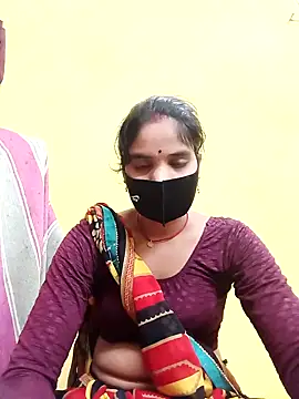 Snapshot of Shreya-750 chatting on 11.03.25 Shreya-750 online show from 11.03.25