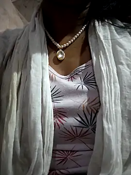 Snapshot of Ezabelljohn chatting on 03.05.26 Ezabelljohn online show from 03.05.26