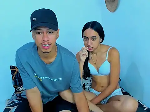 Snapshot of karoll_and_erik chatting on 10.22.25 karoll and erik online show from 10.22.25