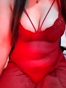 Snapshot of Maya99sixi chatting on 10.30.25 Maya99sixi online show from 10.30.25