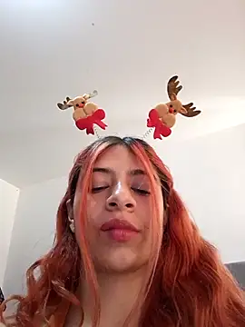 Lunatemptress4 online show from 12.01.25