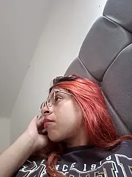 Lunatemptress4 online show from 12.03.25