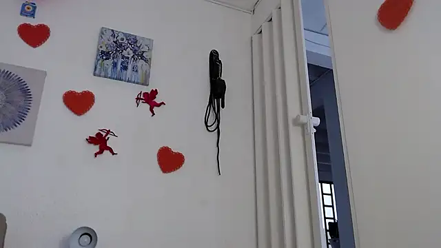 Snapshot of CarolineAikos chatting on 02.19.26 CarolineAikos online show from 02.19.26