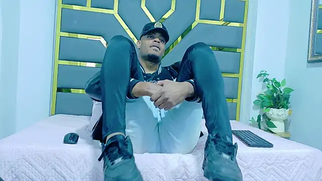 Neytanmalcon online show from 11.20.25