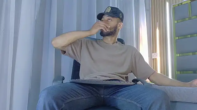 Neytanmalcon online show from 02.20.26