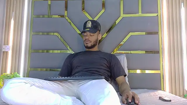 Neytanmalcon online show from 02.21.26