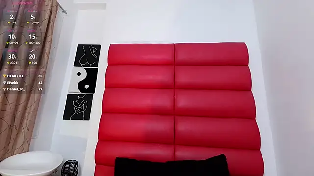 oliviamonroe online show from 11.08.25