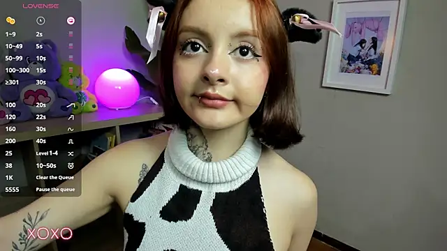 lexirouge   online show from 11.13.25