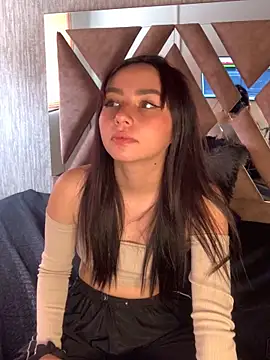 Nexxus Pink online show from 11.17.25