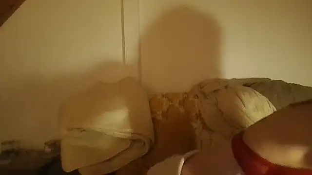 Snapshot of carmine_cate chatting on 11.23.25 carmine cate online show from 11.23.25