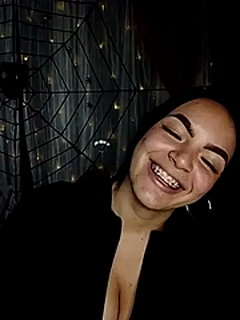 Nuvi jonhs online show from 10.23.25