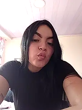 Nuvi jonhs online show from 10.30.25