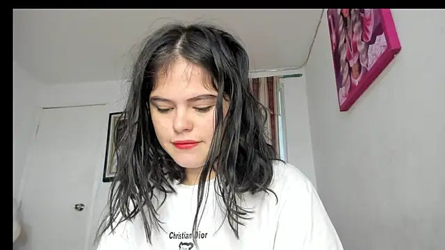 Snapshot of alahia66 chatting on 04.30.26 alahia66 online show from 04.30.26