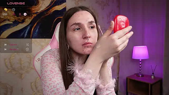 Wilder Wein online show from 10.31.25