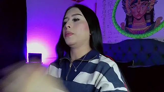 Snapshot of melissa__dolce chatting on 12.16.25 melissa dolce online show from 12.16.25