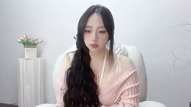 Love-hanzaizai718 online show from 10.24.25