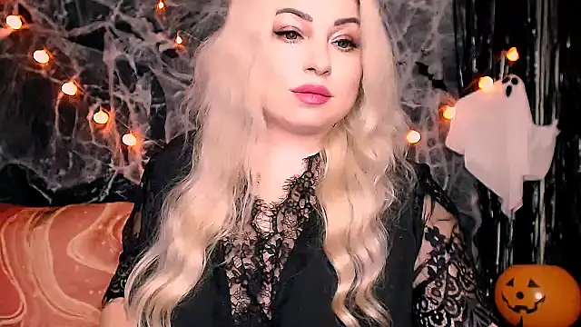 Renee Cherry online show from 10.29.25