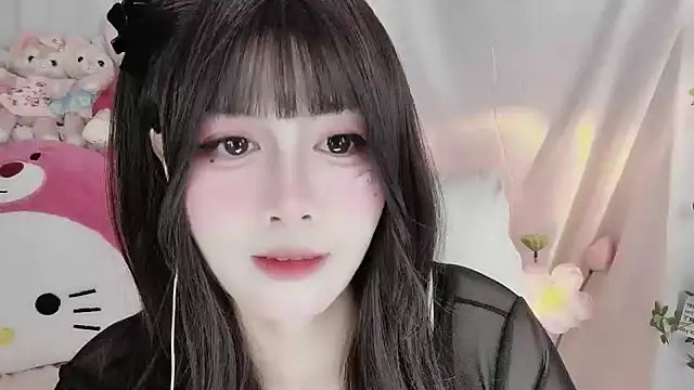 Snapshot of -zhuzhu-999- chatting on 11.08.25 -zhuzhu-999- online show from 11.08.25