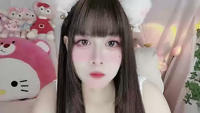 Snapshot of -zhuzhu-999- chatting on 11.13.25 -zhuzhu-999- online show from 11.13.25