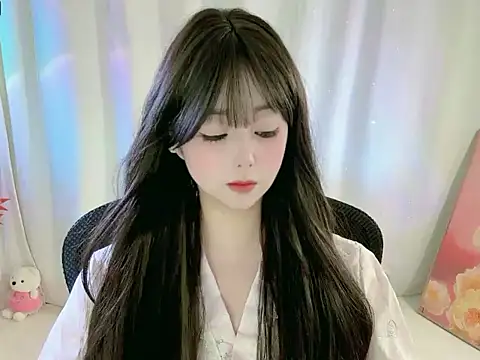 Clover zizi online show from 12.17.25