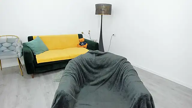 Snapshot of Arya_Anna chatting on 11.16.25 Arya Anna online show from 11.16.25