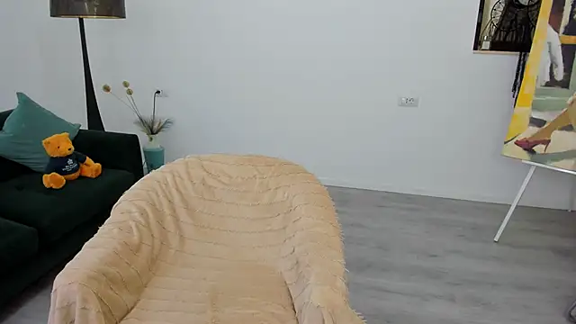 Snapshot of Arya_Anna chatting on 11.26.25 Arya Anna online show from 11.26.25