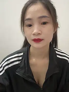 Snapshot of Pig_pig11 chatting on 11.12.25 Pig pig11 online show from 11.12.25