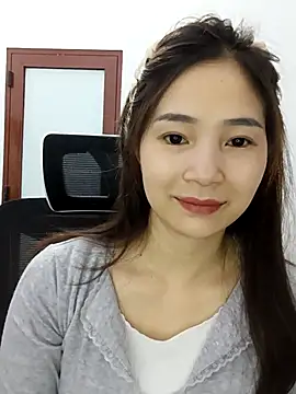 Snapshot of Pig_pig11 chatting on 12.13.25 Pig pig11 online show from 12.13.25