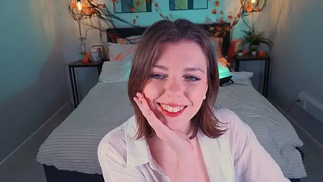 PollyRouge   online show from 11.09.25