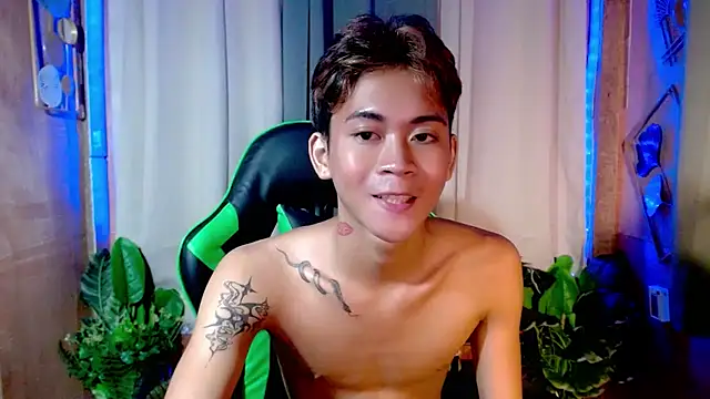 AsianCuteGuy21 online show from 11.14.25
