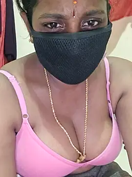Snapshot of sivashree chatting on 06.25.26 sivashree online show from 06.25.26