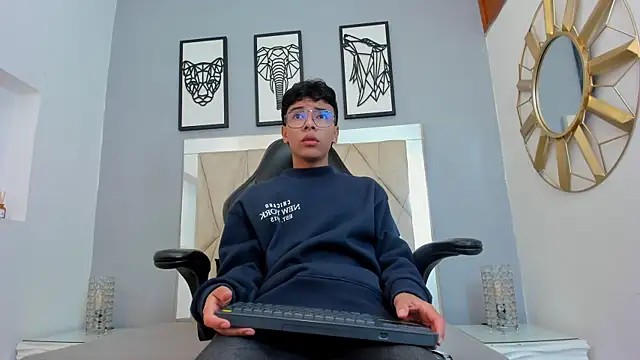 adams bobby online show from 04.09.26