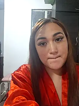 Snapshot of valilu_rosse27 chatting on 02.04.26 valilu rosse27 online show from 02.04.26