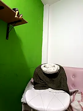 Snapshot of valilu_rosse27 chatting on 02.28.26 valilu rosse27 online show from 02.28.26