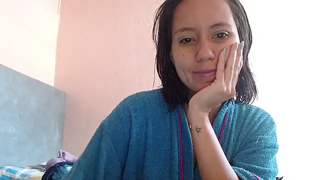 LunaaMorena online show from 04.10.26