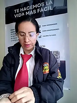 Snapshot of Valentina--1 chatting on 12.03.25 Valentina--1 online show from 12.03.25