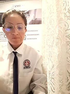 Snapshot of Valentina--1 chatting on 03.13.26 Valentina--1 online show from 03.13.26