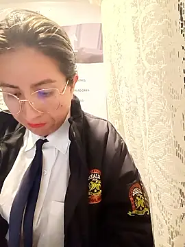 Snapshot of Valentina--1 chatting on 03.19.26 Valentina--1 online show from 03.19.26