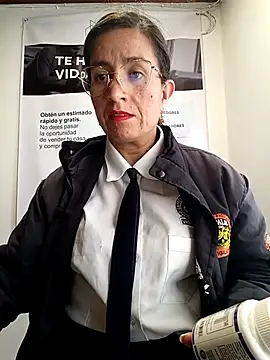 Snapshot of Valentina--1 chatting on 04.23.26 Valentina--1 online show from 04.23.26