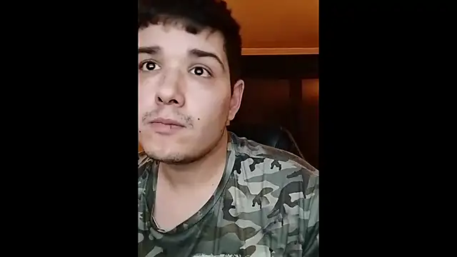 Snapshot of neneaburrido chatting on 12.13.25 neneaburrido online show from 12.13.25