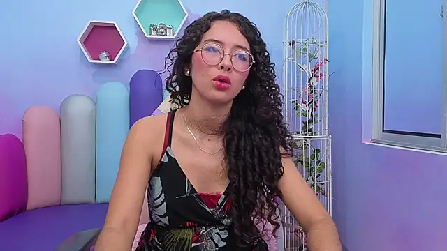 Sasha-Monroe online show from 11.22.25