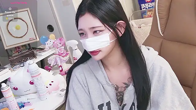 Milk Sola online show from 06.01.26