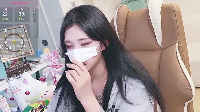 Milk Sola online show from 06.02.26