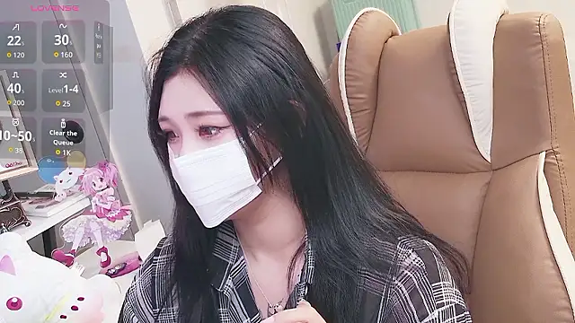 Milk Sola online show from 06.04.26