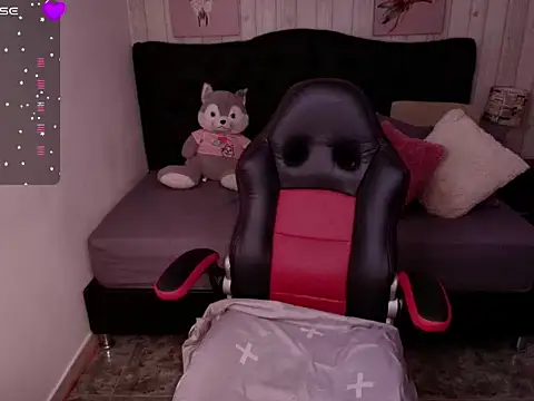 Snapshot of _Rachel_Jones_ chatting on 02.18.26 Rachel Jones online show from 02.18.26