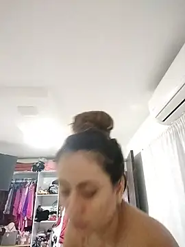 Caroline Jons online show from 12.03.25